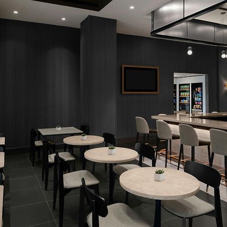 Courtyard By Marriott New York World Trade Center Area Hotel Buitenkant foto
